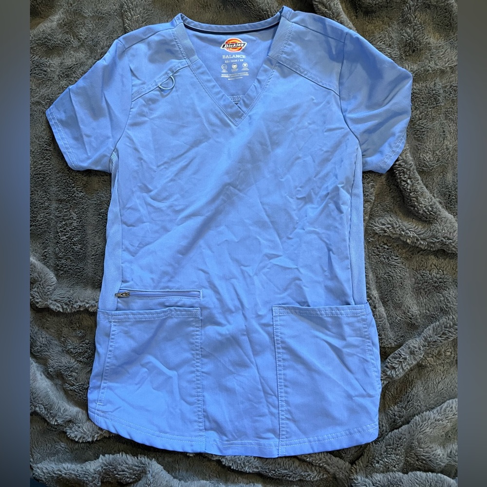 ceil blue xs scrub top